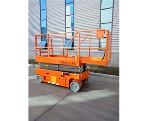 登車(chē)橋銷(xiāo)售之叉車(chē)采購技巧